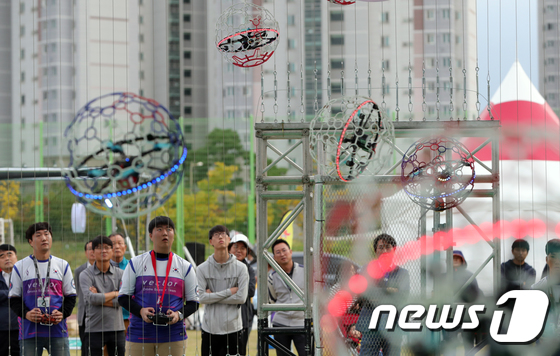 전북 전주에서 열린 전국드론축구대회/ 이하 뉴스1