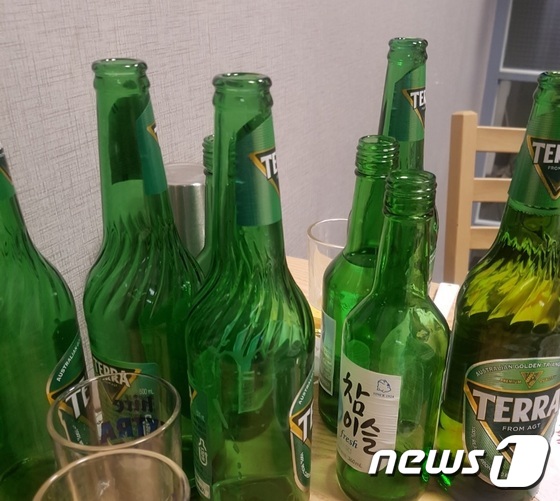 '테라+참이슬' / 이하 뉴스1